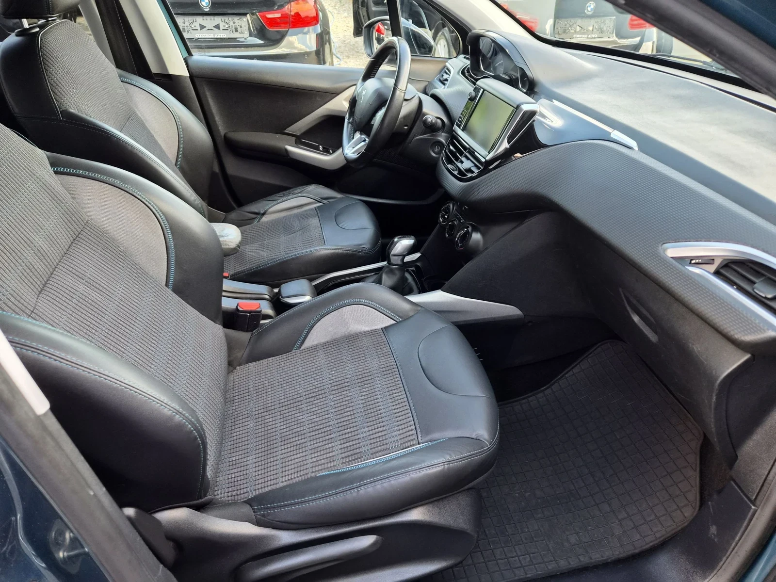 Peugeot 2008 1.6HDI NAVI EURO 6, снимка 10 - Автомобили и джипове - 55015399