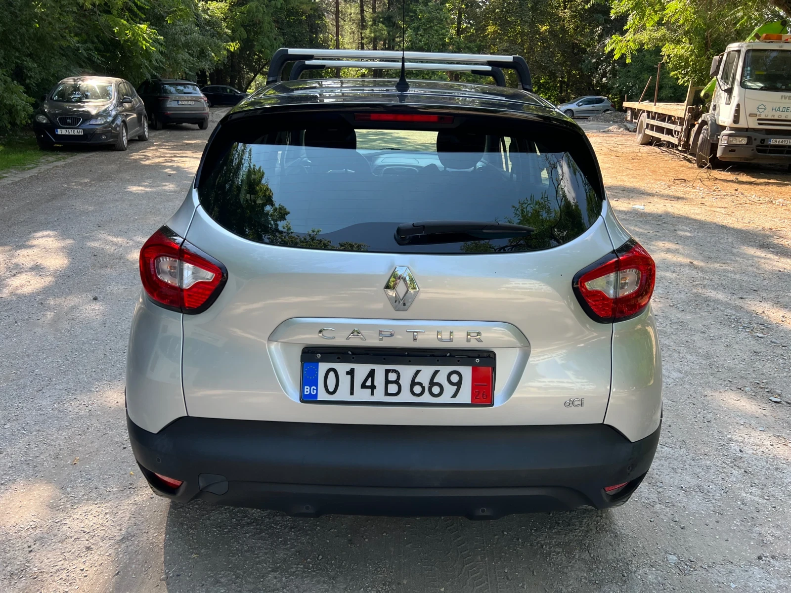Renault Captur 1.5DCI-ПЕРФЕКТНА, снимка 6 - Автомобили и джипове - 55103844