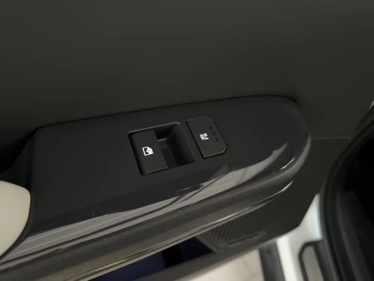 Kia EV5 GT-LINE All Options + PANO Warranty!, снимка 14 - Автомобили и джипове - 55386384