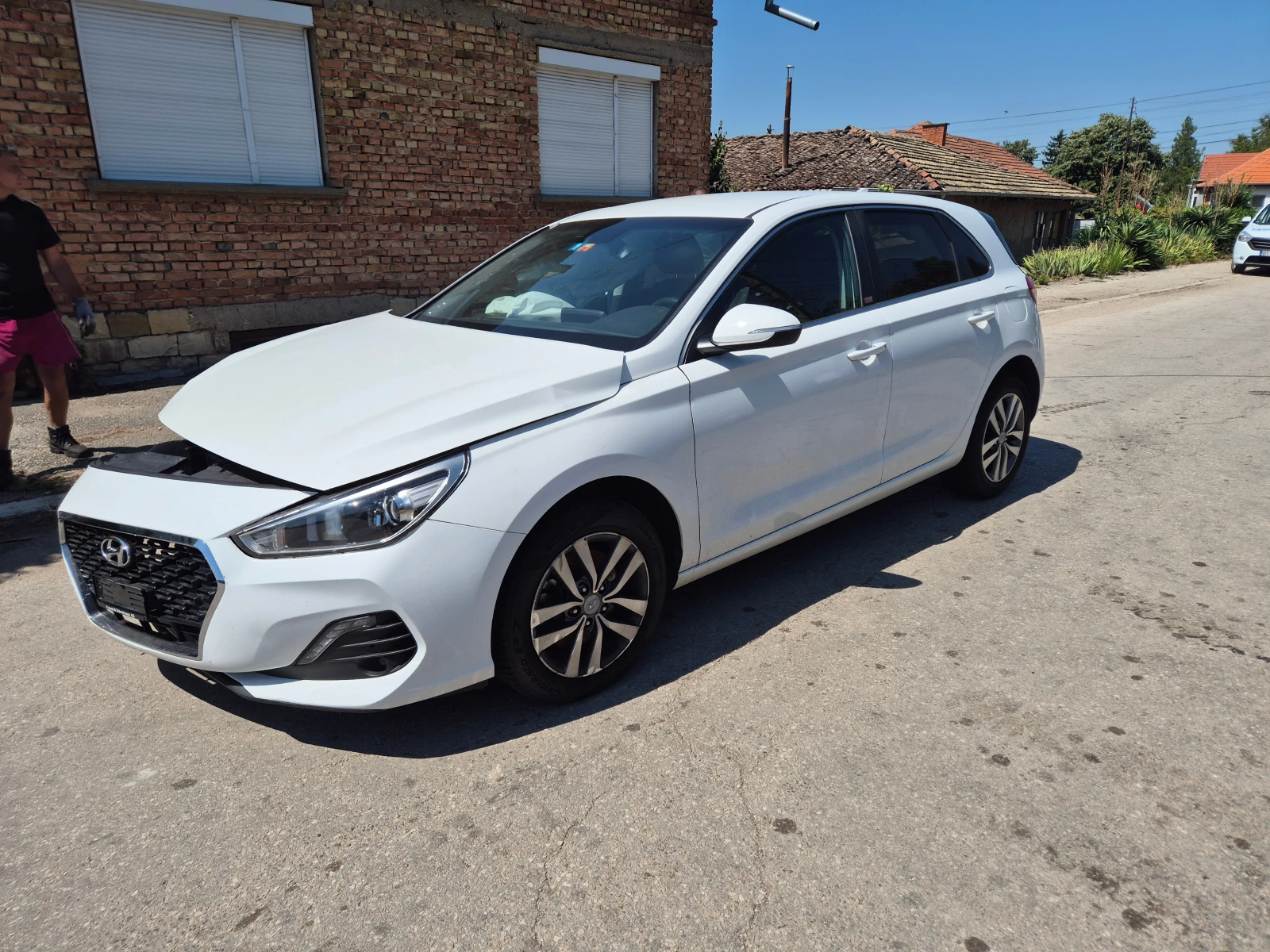Hyundai I30 1, 4turbo, снимка 4 - Автомобили и джипове - 55455567