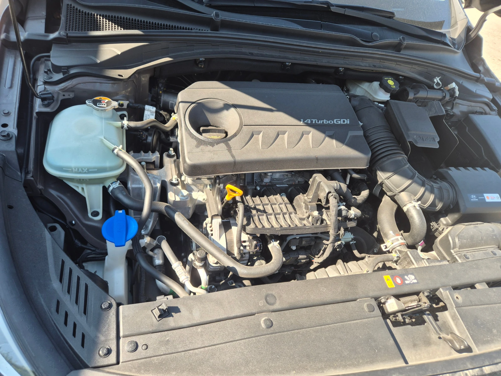Hyundai I30 1, 4turbo, снимка 2 - Автомобили и джипове - 55455567