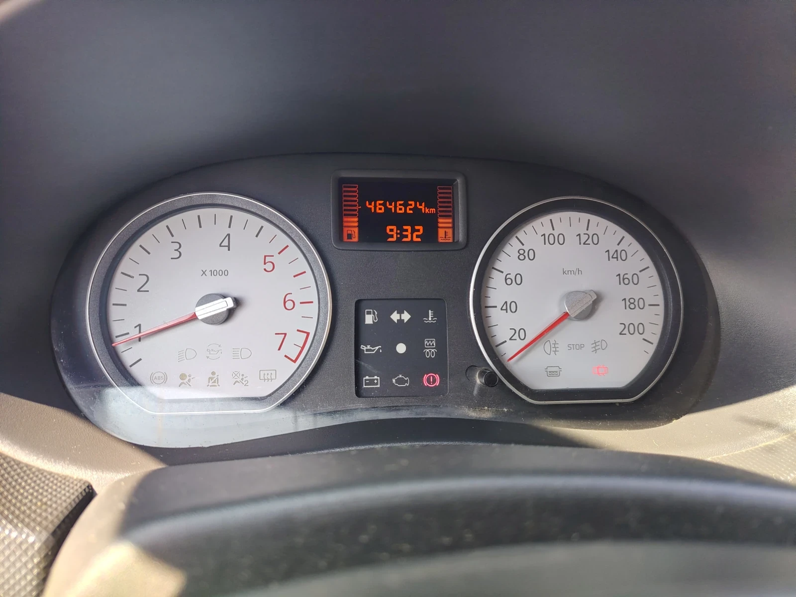 Dacia Logan, снимка 7 - Автомобили и джипове - 55775254