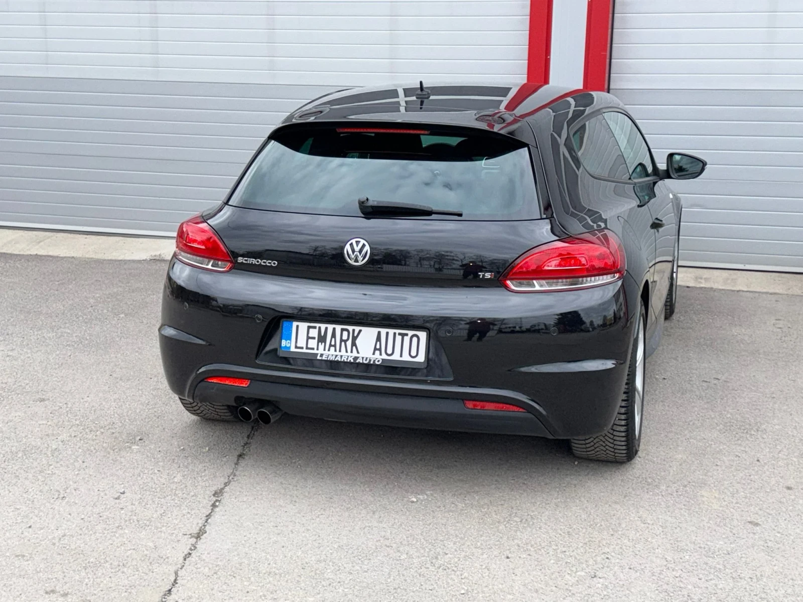 VW Scirocco 1.4I R-LINE KLIMATRONIK 6-SPEED EVRO 5A ЛИЗИНГ!!!, снимка 8 - Автомобили и джипове - 55867768
