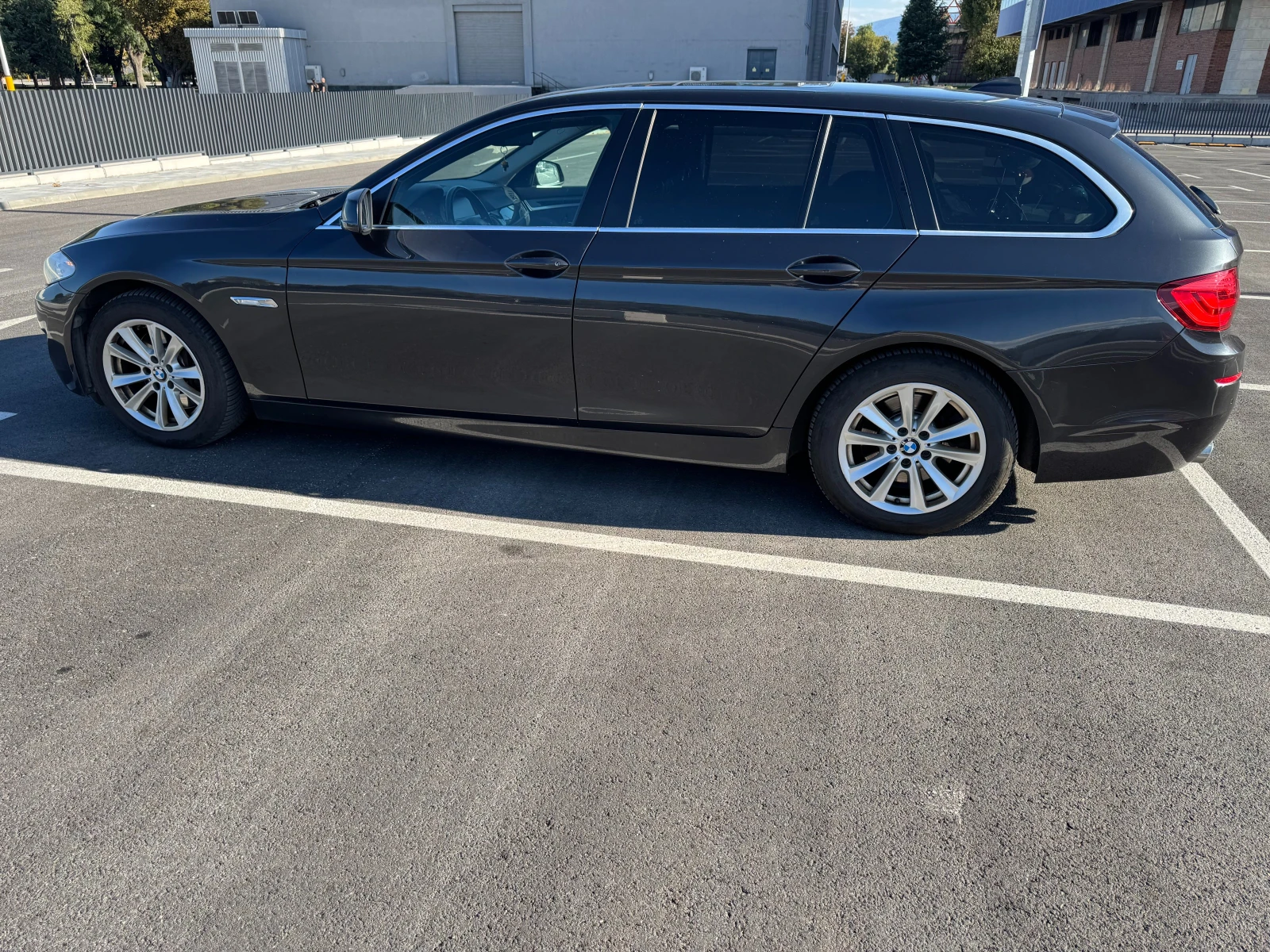 BMW 530, снимка 8 - Автомобили и джипове - 56119559