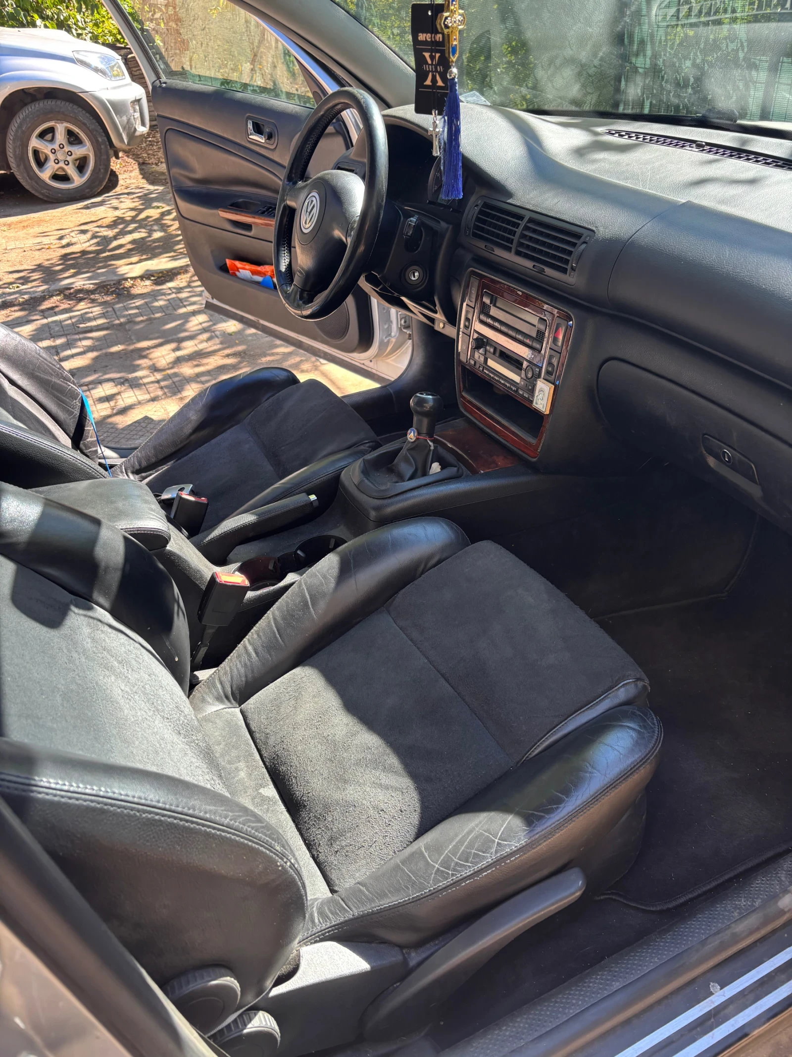 VW Passat, снимка 9 - Автомобили и джипове - 56358777