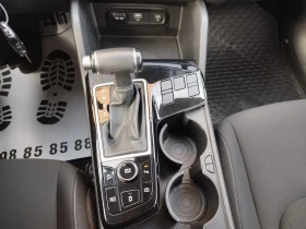 Kia Sportage 1.6 CRDI - Mild Hibrid, снимка 13