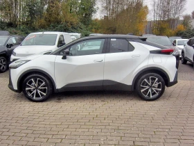 Toyota C-HR Hybrid Black&White Klimaaut - 29998 EUR - 37779145 | Car24.bg