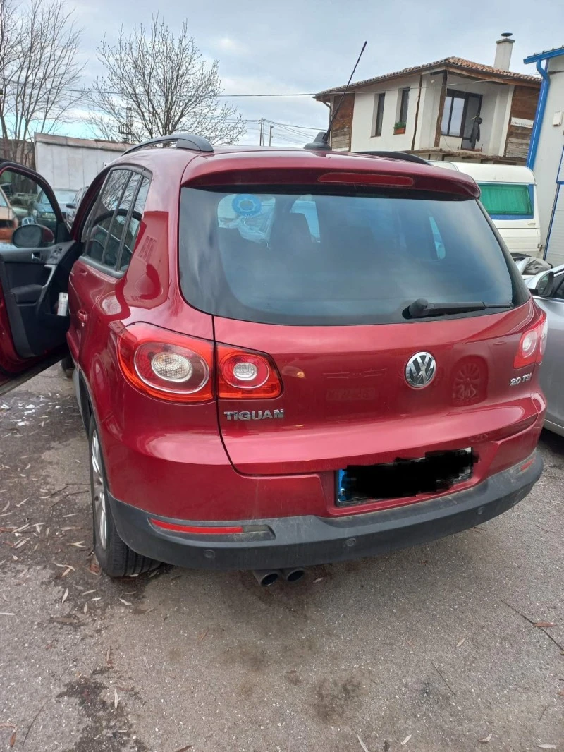 VW Tiguan, снимка 2 - Автомобили и джипове - 47614107