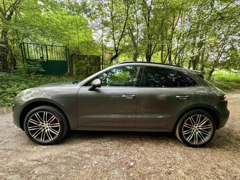 Porsche Macan TURBO 400kc, снимка 4 - Автомобили и джипове - 47314854