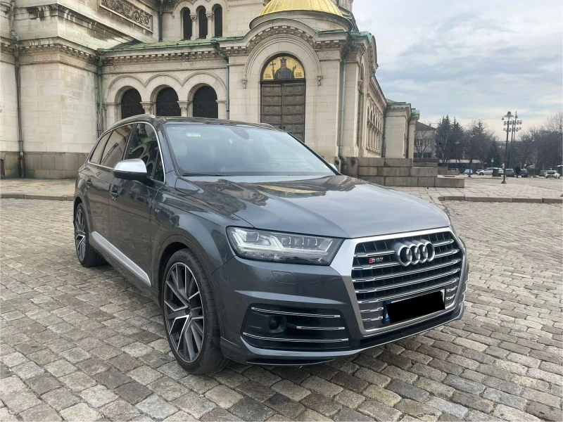 Audi SQ7 4.0TDI* Quattro* Pano* Head-Up* Distrinic* Bose , снимка 2 - Автомобили и джипове - 48427532