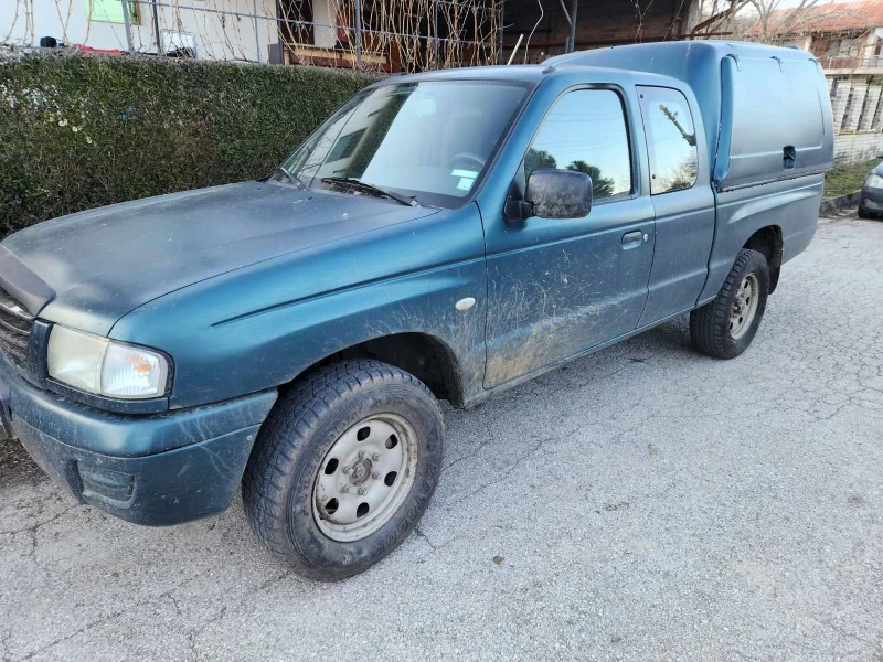 Mazda B2500 4x4 FL, снимка 9 - Автомобили и джипове - 48492846