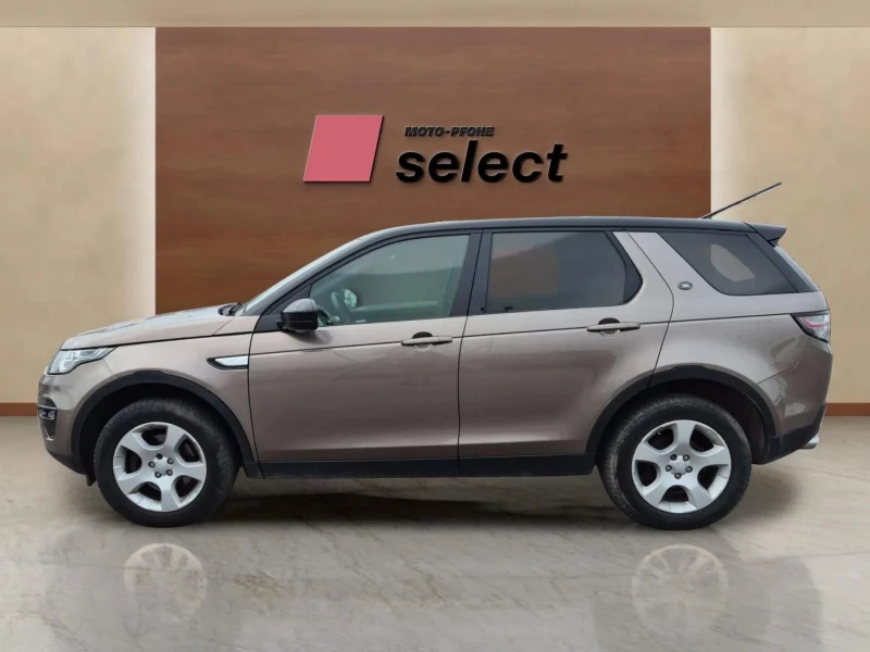 Land Rover Discovery Sport 2.0 TDCi, снимка 8 - Автомобили и джипове - 52728228