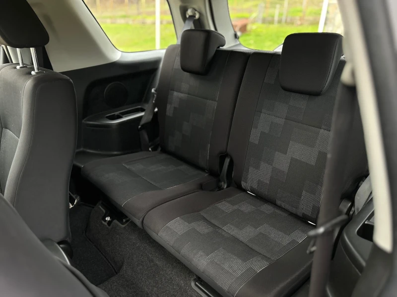 Suzuki Grand vitara 2.4 110000КМ, снимка 12 - Автомобили и джипове - 53123491