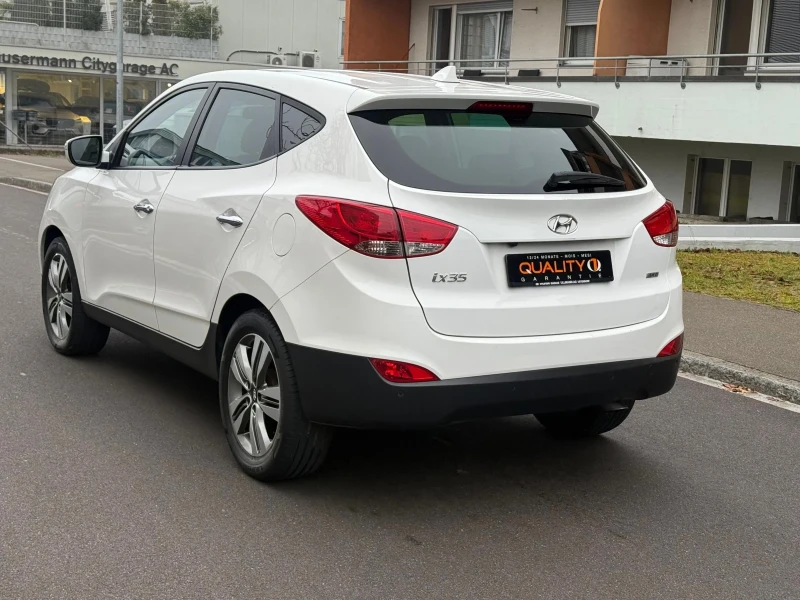 Hyundai IX35 2.0 166к.4Х4 ОЧАКВАН ВНОС ОТ ШВЕЙЦАРИЯ , снимка 4 - Автомобили и джипове - 53146964