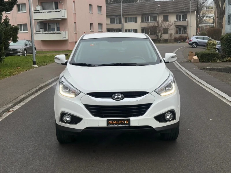 Hyundai IX35 2.0 166к.4Х4 ОЧАКВАН ВНОС ОТ ШВЕЙЦАРИЯ , снимка 2 - Автомобили и джипове - 53146964