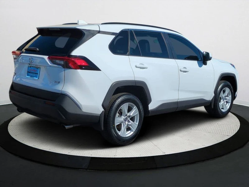 Toyota Rav4 !XLE FWD!* АвтоКредит* Цена до БГ* , снимка 3 - Автомобили и джипове - 53479756