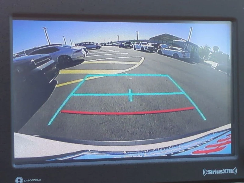 Toyota Rav4 !XLE FWD!* АвтоКредит* Цена до БГ* , снимка 12 - Автомобили и джипове - 53479756