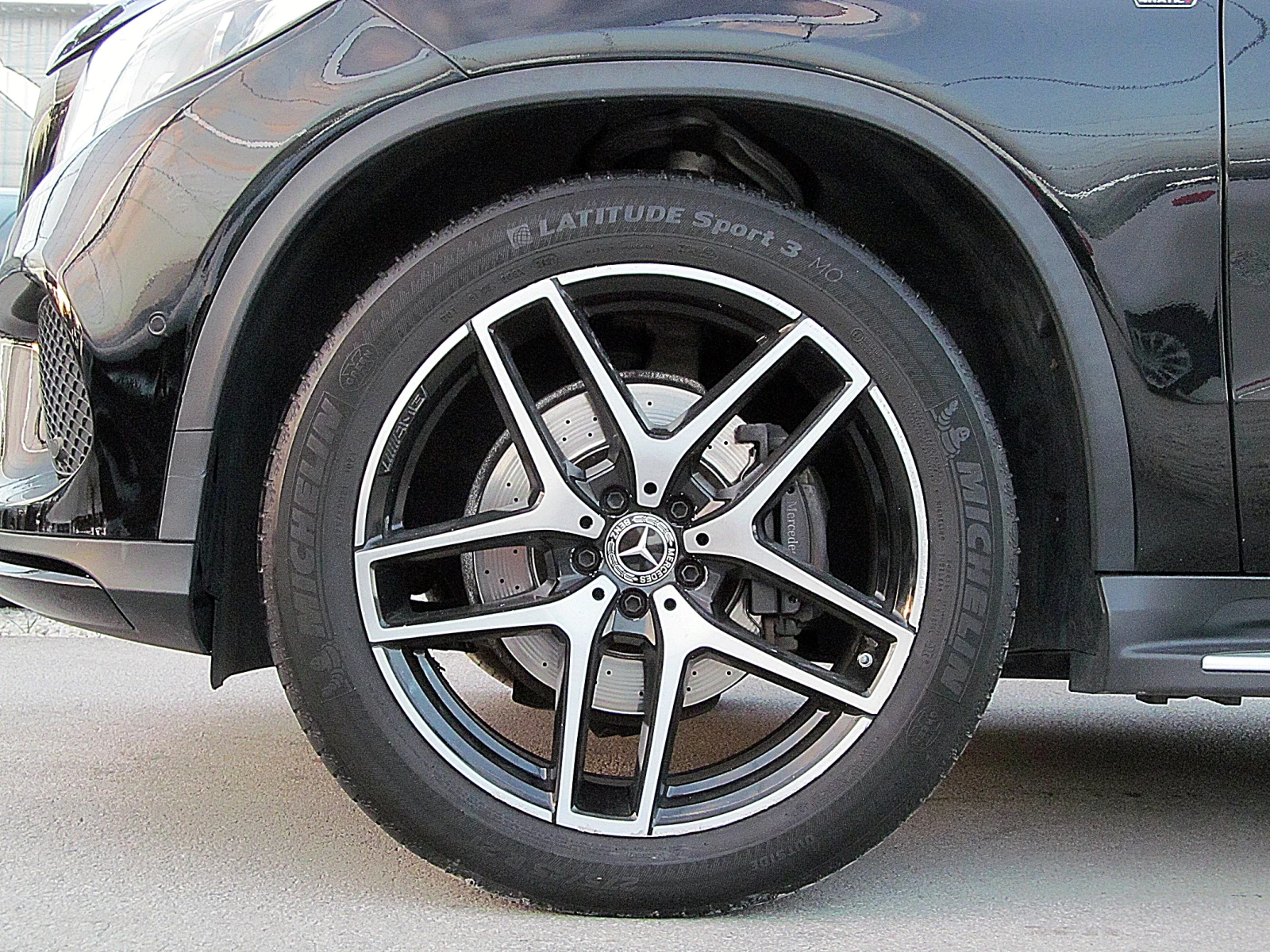 Mercedes-Benz GLE 350 KUPE/AMG/PANORAMA/360-kamera/9gt/ СОБСТВЕН ЛИЗИНГ - изображение 9