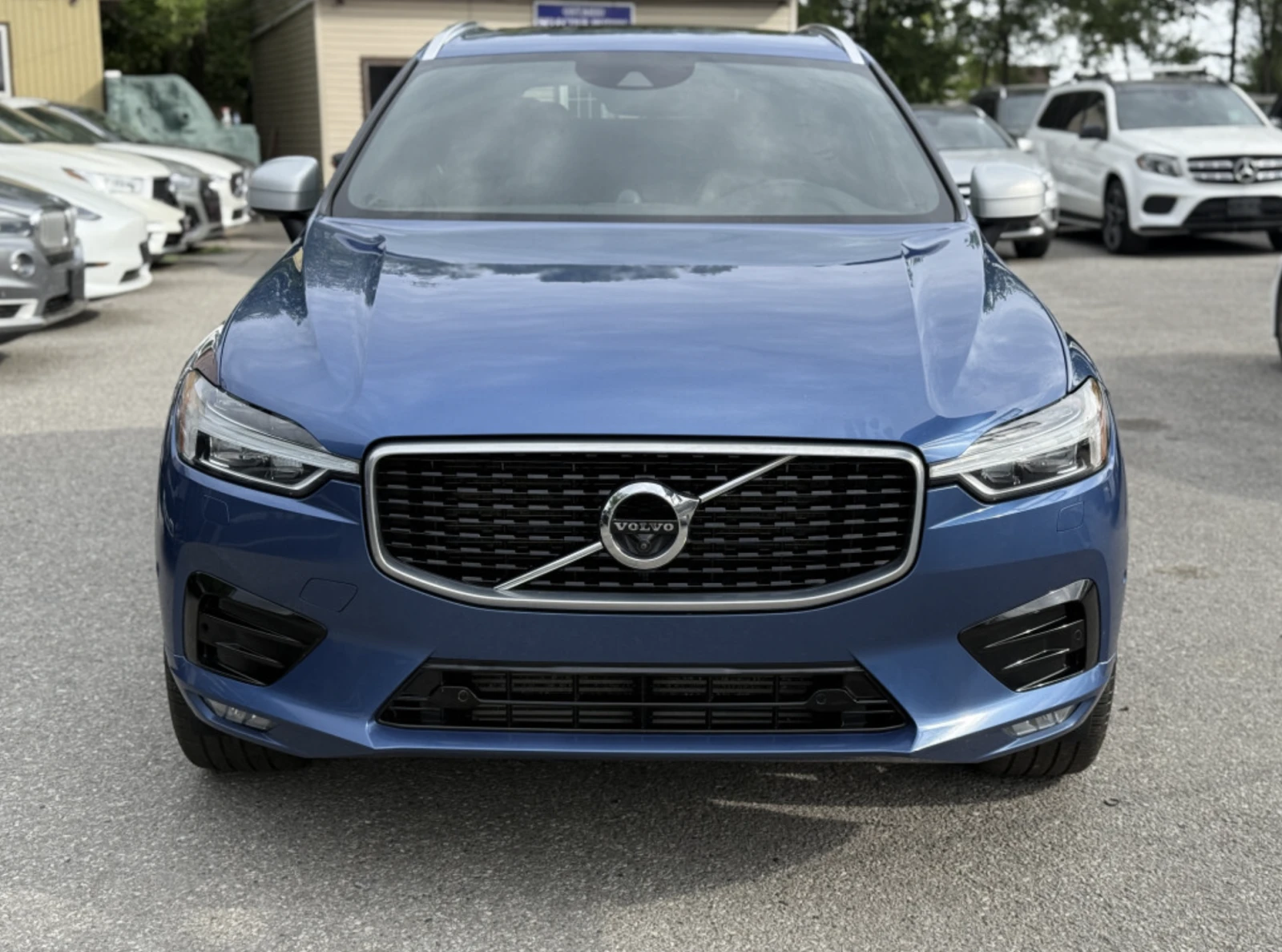 Volvo XC60 2019 Volvo XC60 T6 R-Design - изображение 2