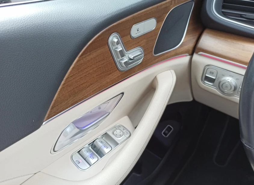 Mercedes-Benz GLE 350 d 4Matic AMG Line | Mobile.bg   10