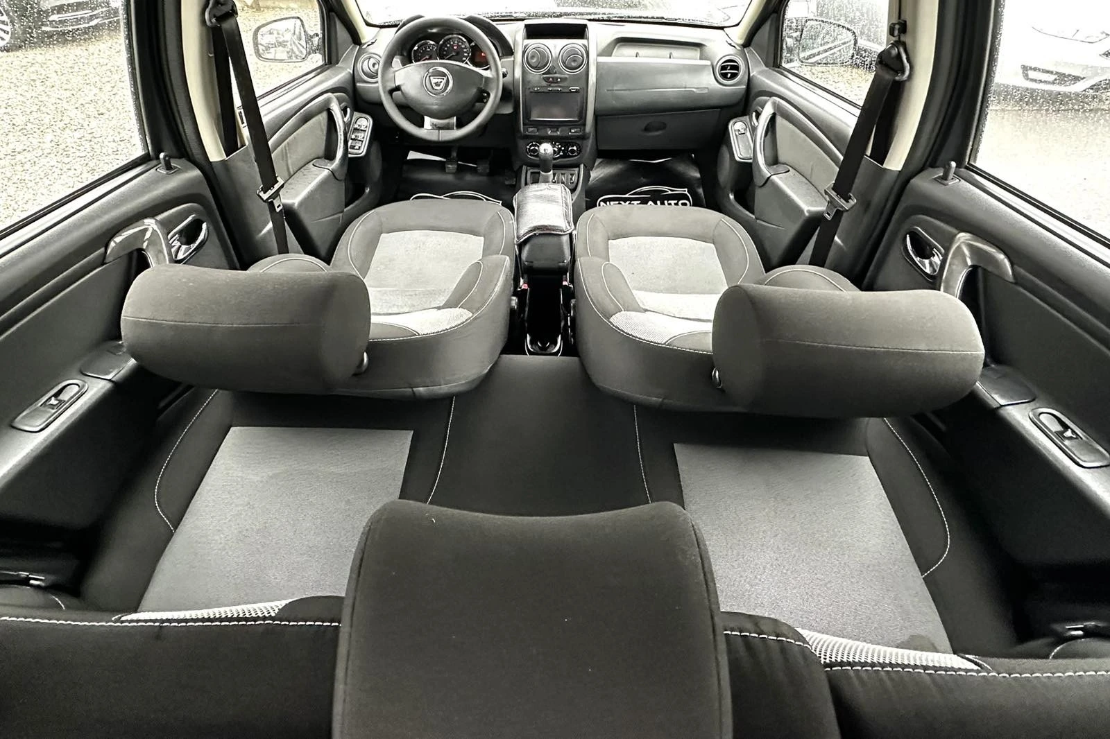 Dacia Duster 1.6i 114HP LPG NAVI EURO6 | Mobile.bg � ����������� 9