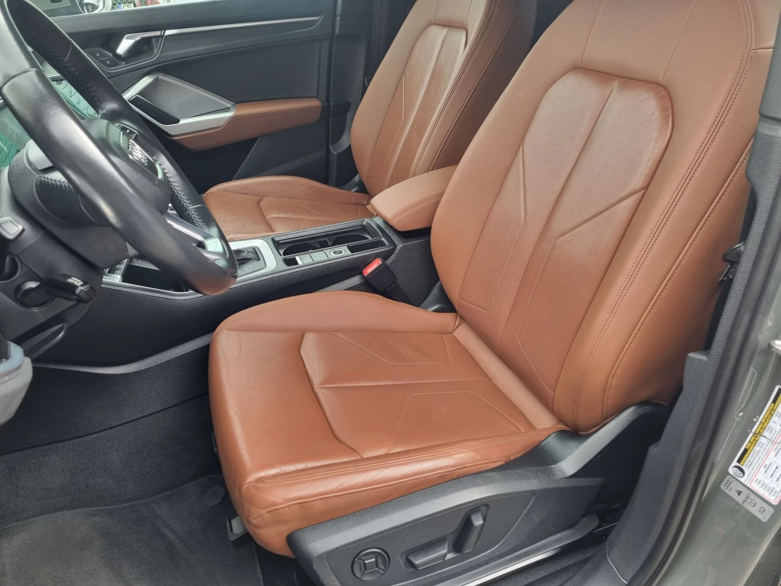 Audi Q3 2.0 Quattro* S line Premium Plus , снимка 14 - Автомобили и джипове - 53894549