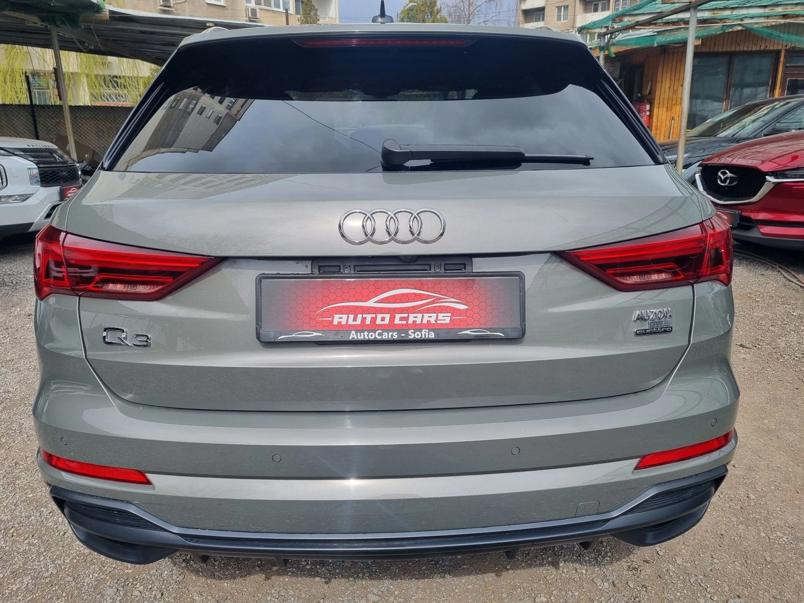 Audi Q3 2.0 Quattro* S line Premium Plus , снимка 5 - Автомобили и джипове - 53894549