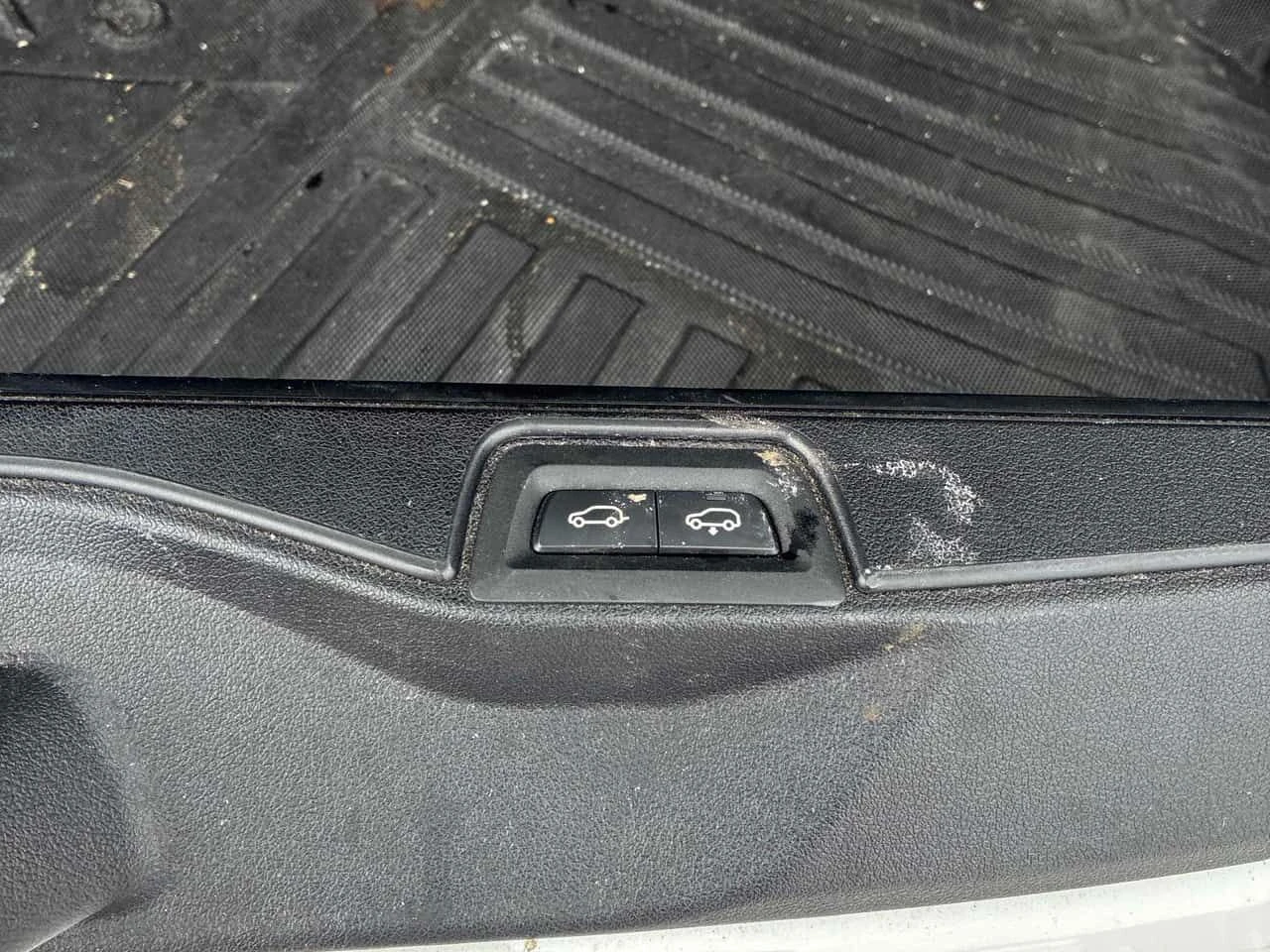 BMW X5 xDrive40i/CARFAX/HARMAN KARDON/360/ПАНОРАМА/HUD, снимка 14 - Автомобили и джипове - 53990527