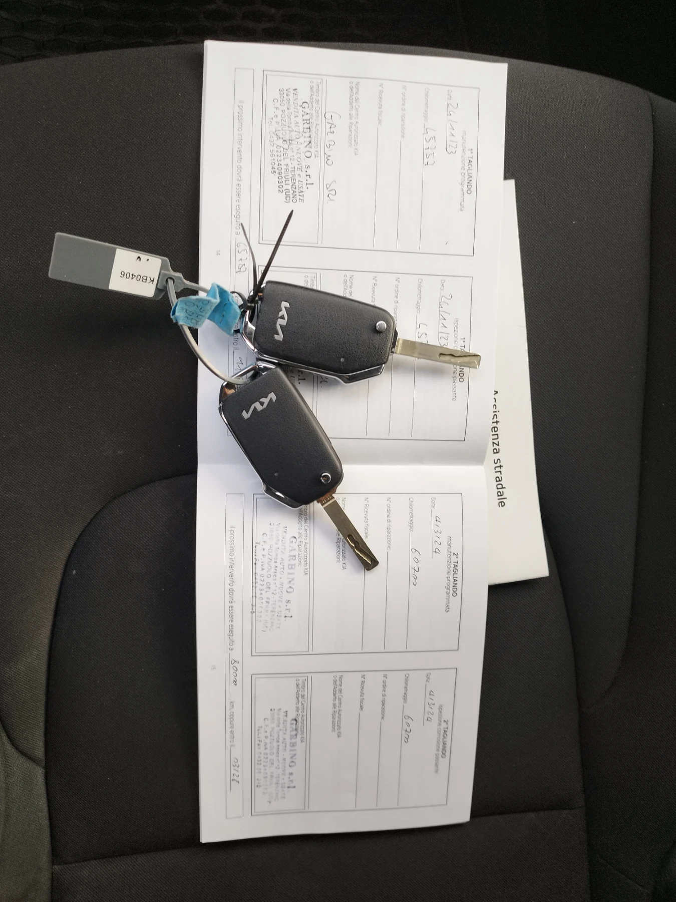 Kia Sportage 1.6 CRDI - Mild Hibrid, снимка 17 - Автомобили и джипове - 54195893