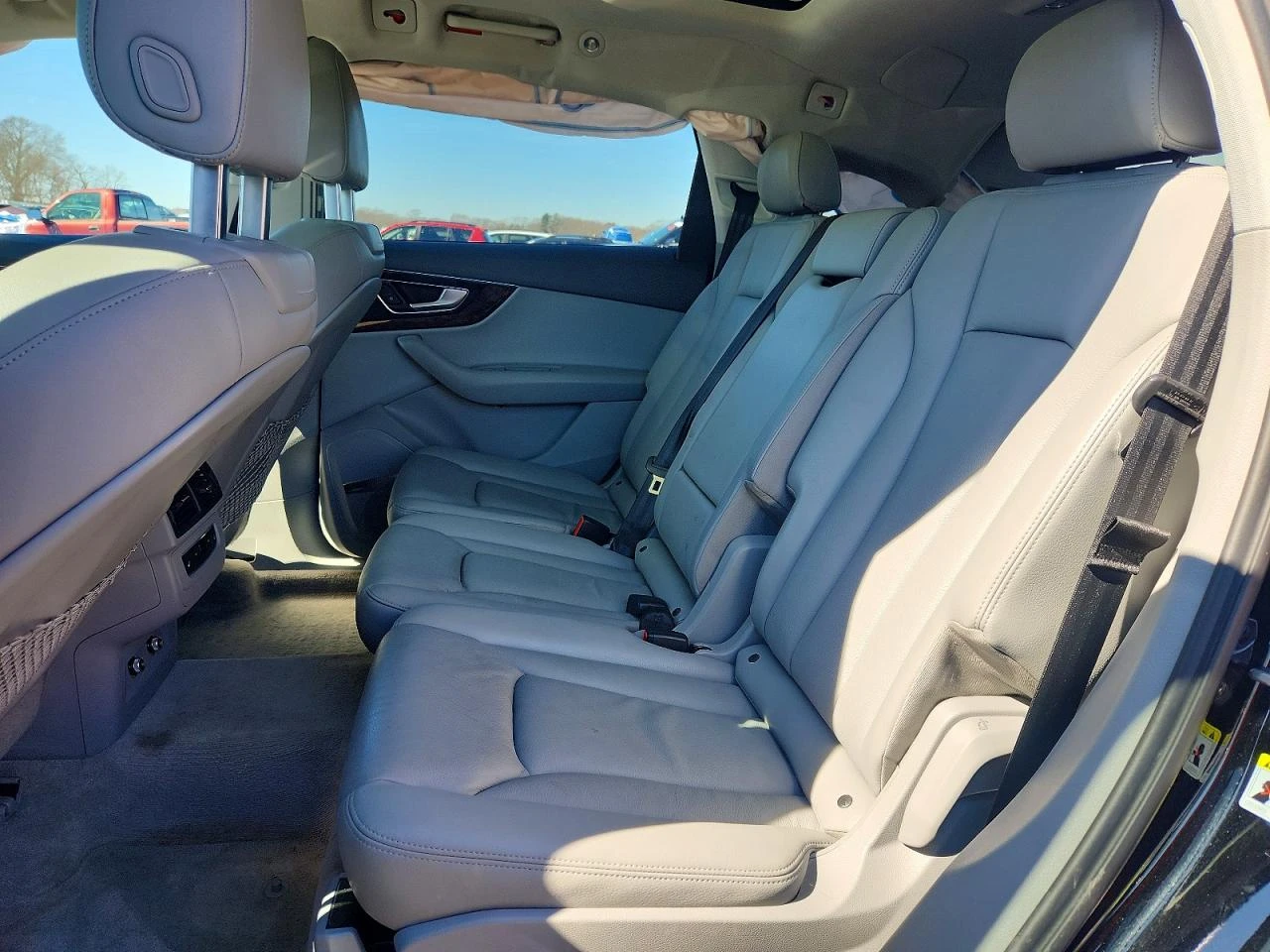 Audi Q7 3.0l Premium Plus, снимка 11 - Автомобили и джипове - 54417446
