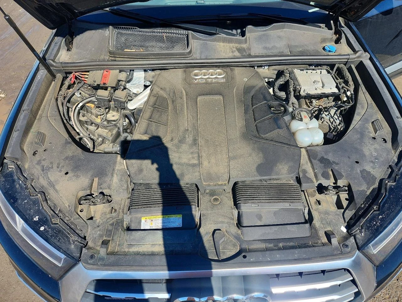 Audi Q7 3.0l Premium Plus, снимка 12 - Автомобили и джипове - 54417446
