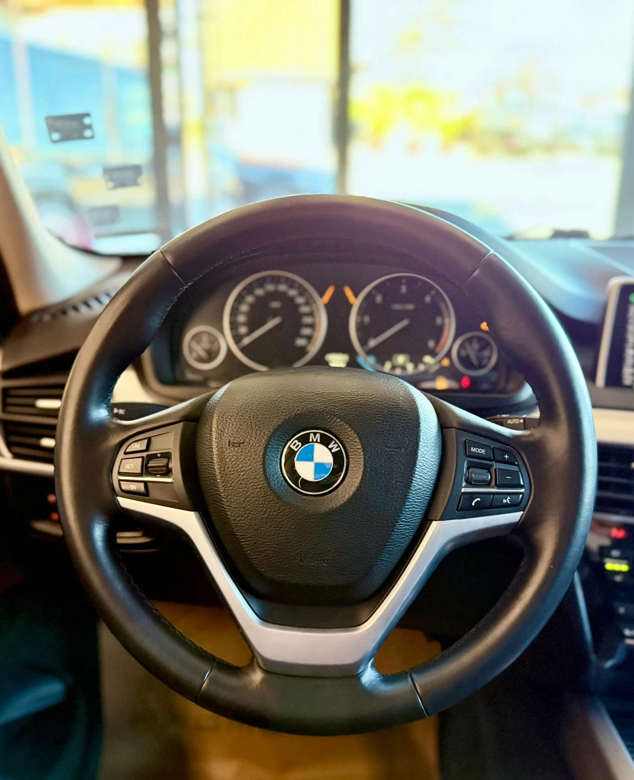 BMW X5 6+ 1* Xdrive* Distronic* Лизинг, снимка 10 - Автомобили и джипове - 54429439
