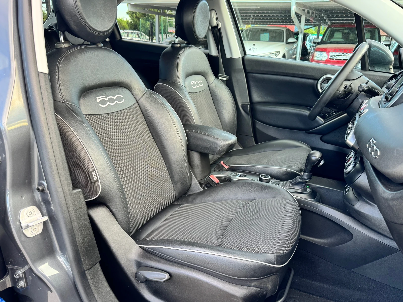 Fiat 500X 1.6MJET АВТОМАТ ИТАЛИЯ, снимка 12 - Автомобили и джипове - 54544306