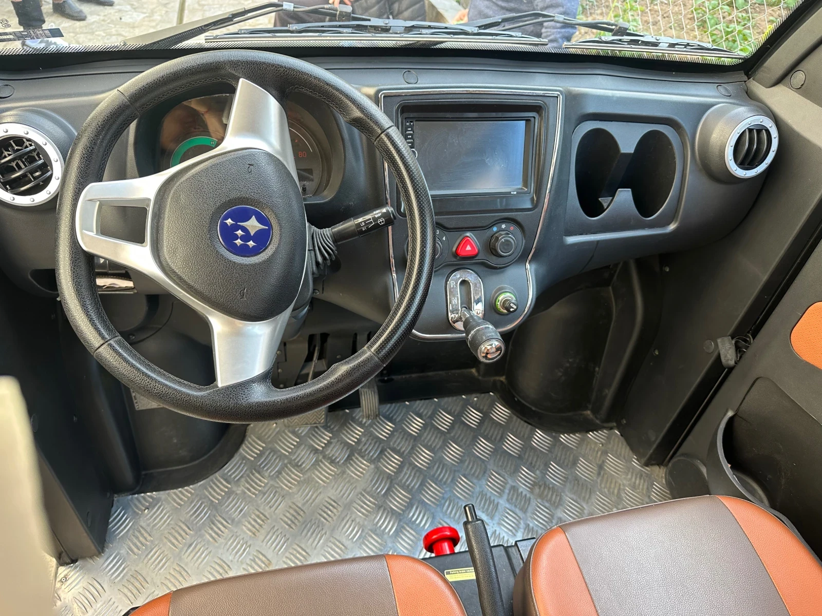 Други Друг Елекрически автомобил, снимка 7 - Автомобили и джипове - 54643540