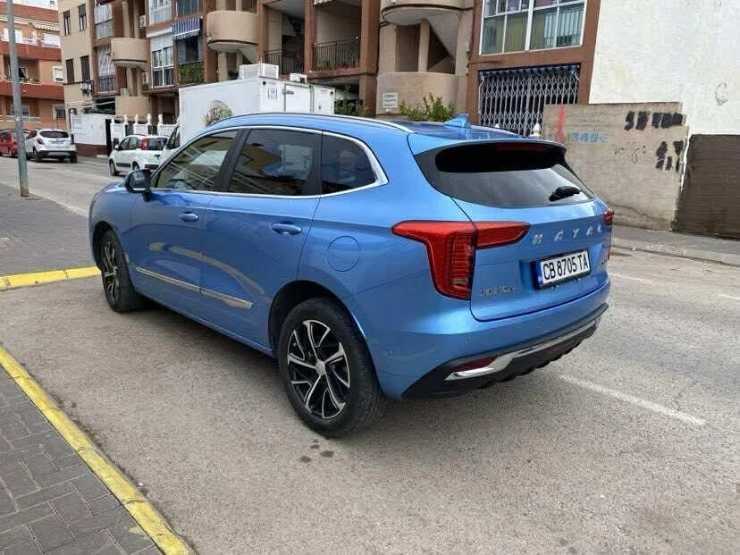 Haval Jolion 1.5 Turbo , снимка 5 - Автомобили и джипове - 55137542
