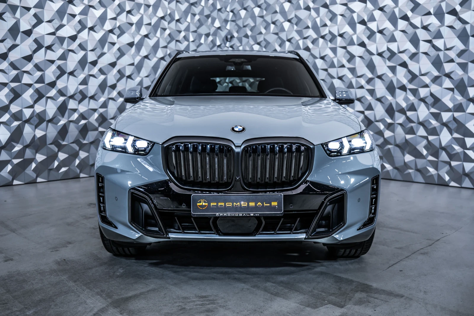 BMW X5 XDRIVE 30D* M SPORT PRO* H&K* SKYLOUNGE* ЛИЗИНГ