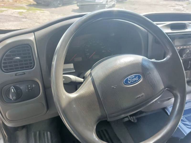 Ford Transit 2.4tdi, снимка 13 - Бусове и автобуси - 47266877