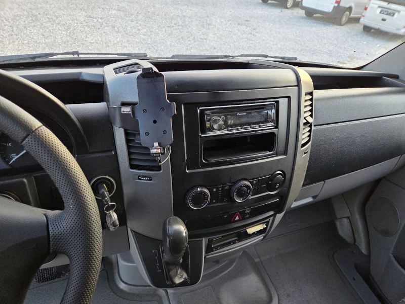 Mercedes-Benz Sprinter 518 Клима, До 3.5 тона, снимка 11 - Бусове и автобуси - 50539949