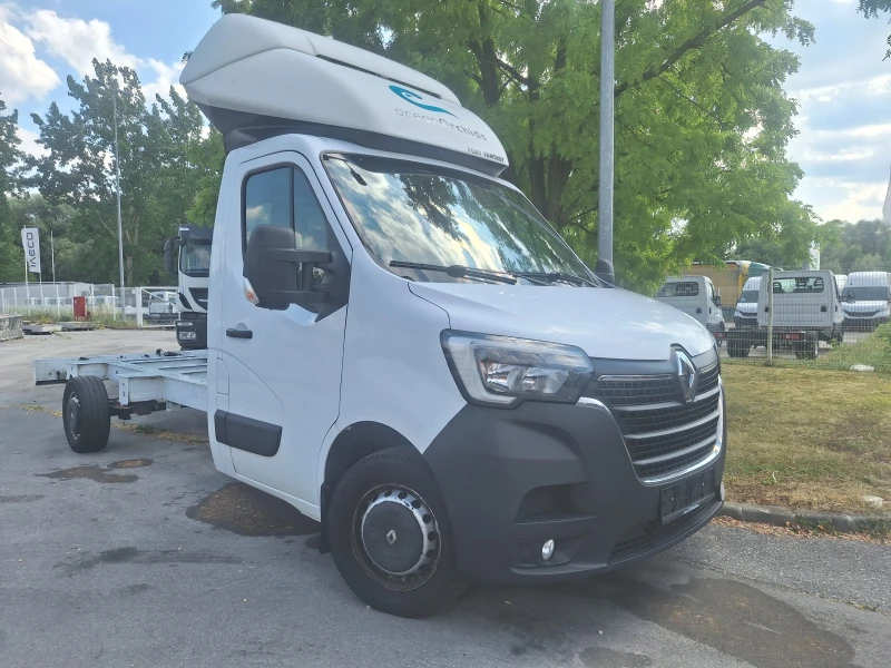 Renault Master, снимка 3 - Бусове и автобуси - 50796999