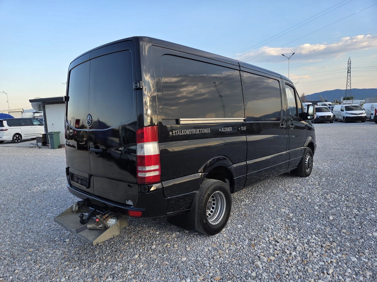 Mercedes-Benz Sprinter 518 Клима, До 3.5 тона - изображение 5