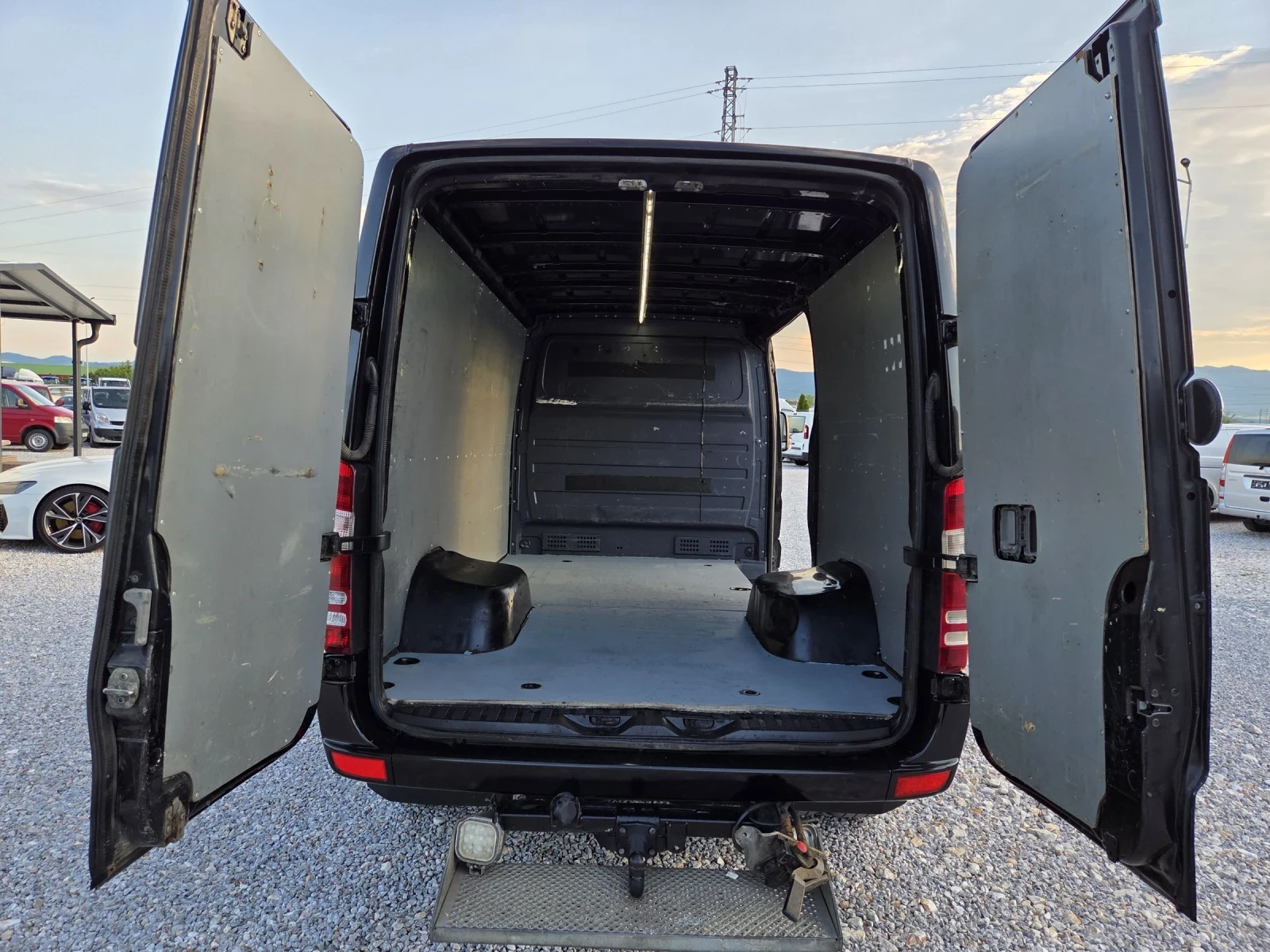 Mercedes-Benz Sprinter 518 ,  3.5  | Mobile.bg   13