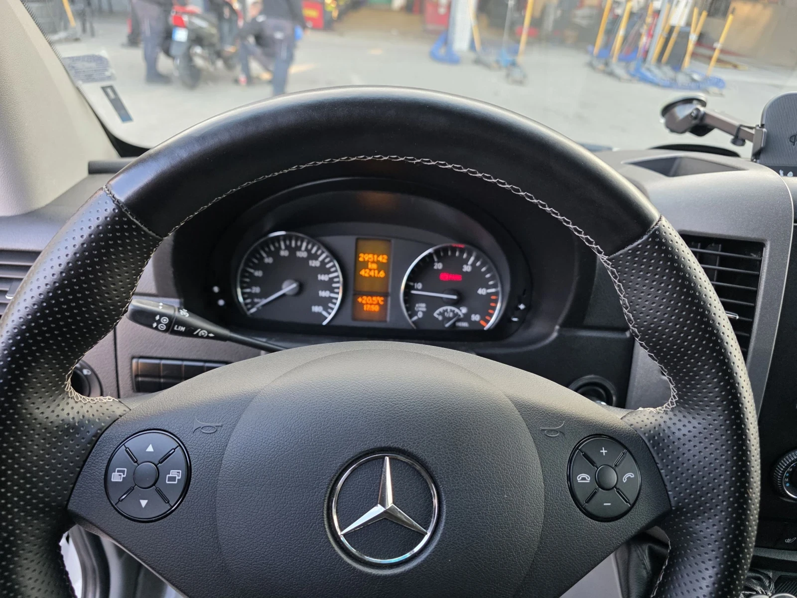 Mercedes-Benz Sprinter 316, снимка 14 - Бусове и автобуси - 53980537