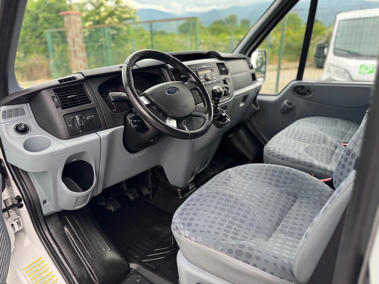 Ford Transit 2.2TDi 155кс* Климатик* Немски* 2014* 6ск* Оригина, снимка 11 - Бусове и автобуси - 54748153
