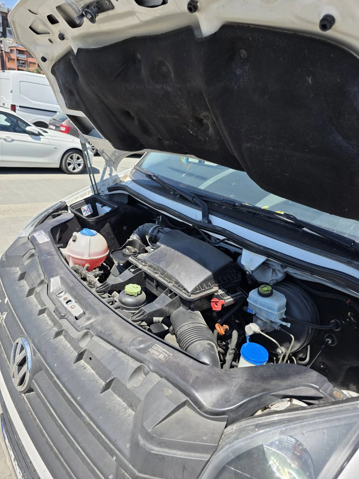 VW Crafter 2.5 TDI, снимка 12 - Бусове и автобуси - 55652619