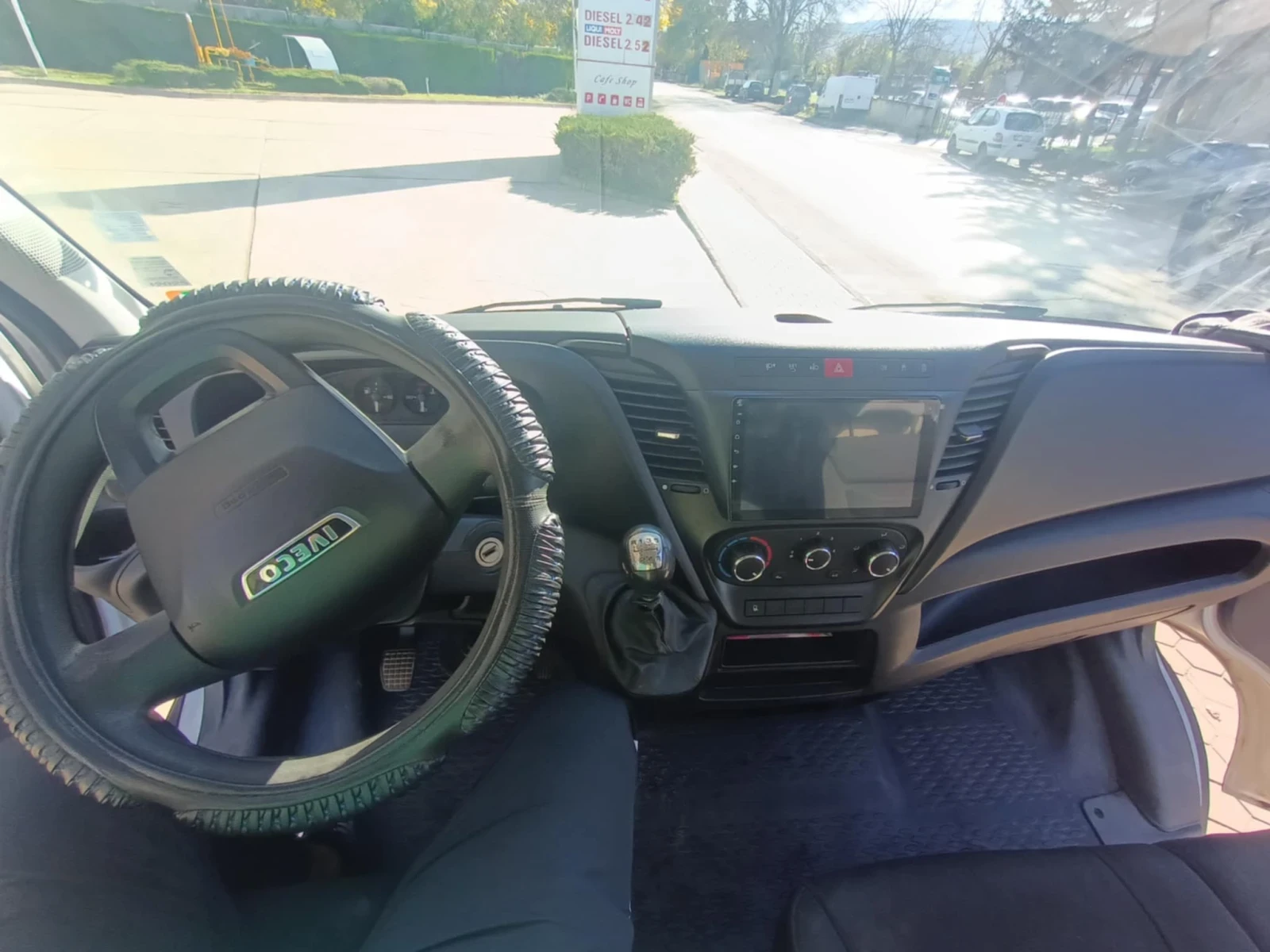 Iveco Daily, снимка 12 - Бусове и автобуси - 55828478