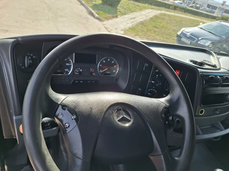 Mercedes-Benz Atego 1222 КЛИМА ПЕЧКА ТЕМПОМАТ 2СПАЛНИ 8.15 М, снимка 16 - Камиони - 48812170