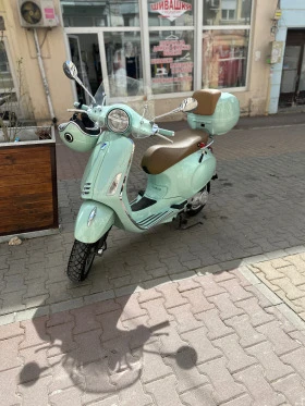  Vespa Primavera