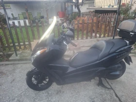 Обява за продажба на Honda Forza Зимна Оферта 300ie 2016 год. ~2 699 лв. - изображение 2 | Auto.bg Обява за продажба на Honda Forza Зимна Оферта 300ie 2016 год. ~2 699 лв. - изображение 2