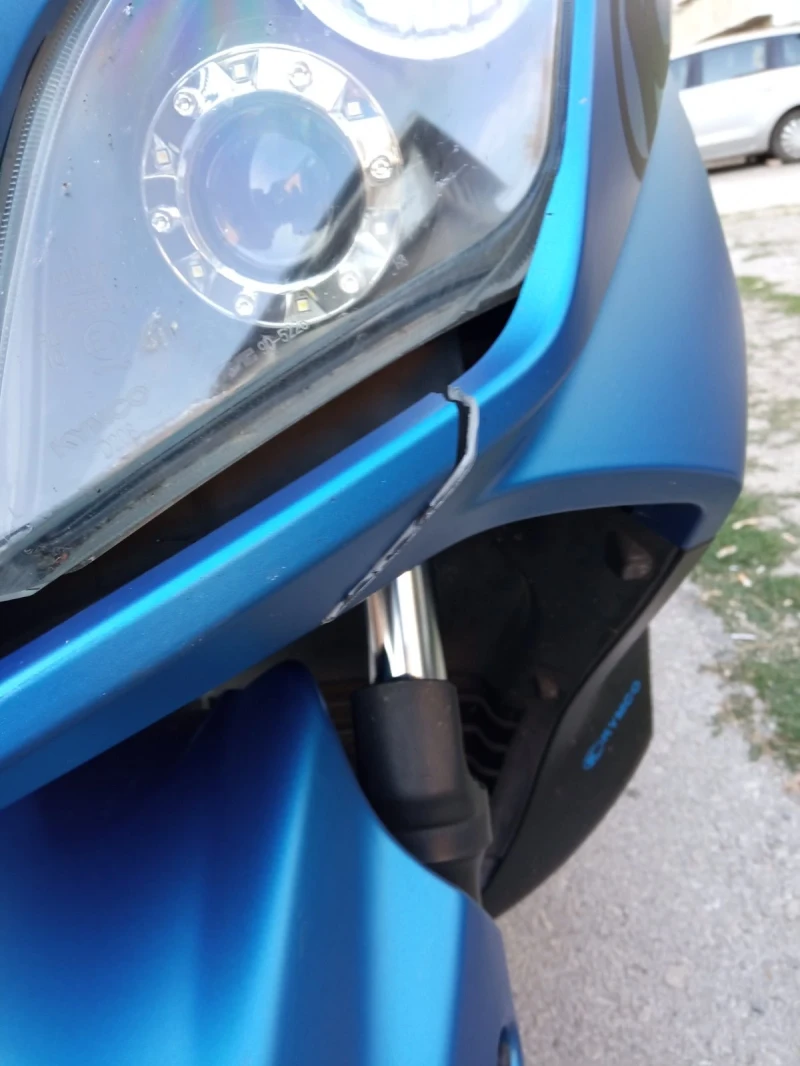 Kymco Downtown 300i, снимка 5 - Мотоциклети и мототехника - 51619759