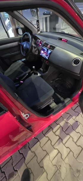Suzuki Swift 1.3i 92k.c Фейслифт 2008г., снимка 9